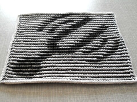 Musik - Stimmgabel in Schattenstricktechnik