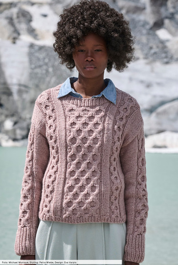 Pulli mit Wabenstrukturen