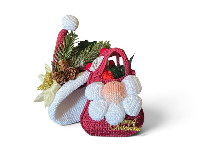 Crochet Pattern – Christmas Elf Gift Bag