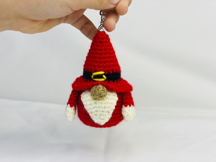 Crochet Mini Gnome Pattern, Christmas Gnome Keychain, Xmas Ornament