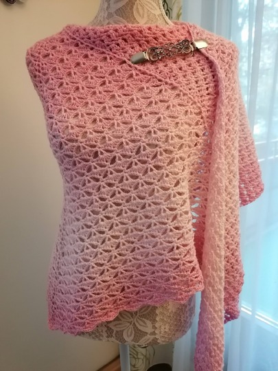 Crochet Pattern Triangular Scarf "Erato"
