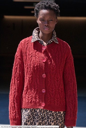 Jacke mit Zopfmotiven