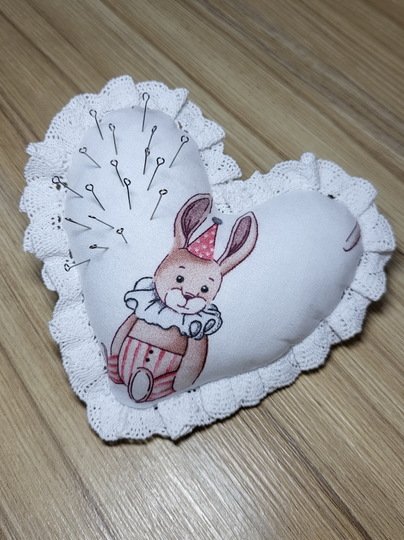 Free Valentine’s Day Fabric Hearts Sewing Pattern – Photo & Video Tutorial