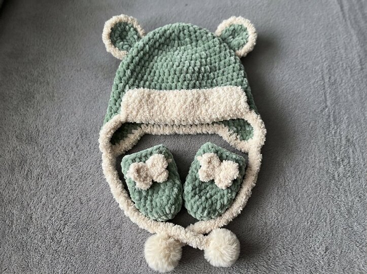 Crochet Pattern – Cosy Baby Hat with Ears & Mittens