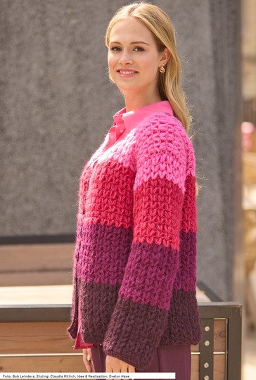 Häkeljacke in Blockstreifen