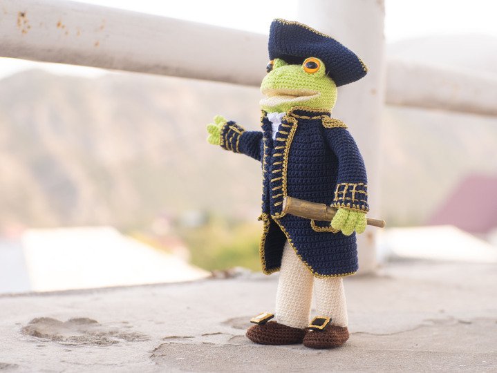 Admiral frog outfit crochet pattern