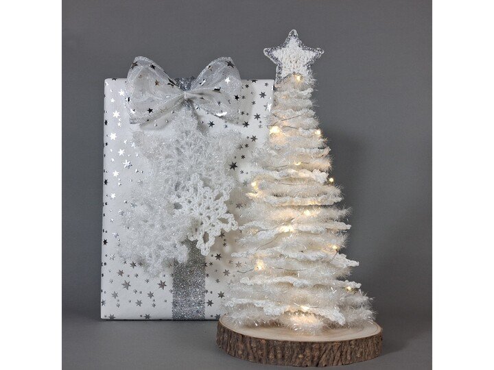 Häkelanleitung glitzernder Weihnachtsbaum aus Schneeflocken - für Anfänger