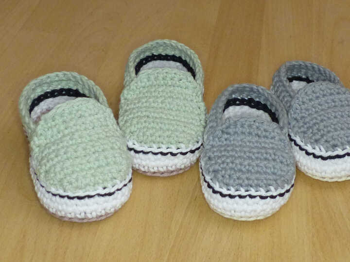 Häkelanleitung Baby-Slipper in 2 Größen