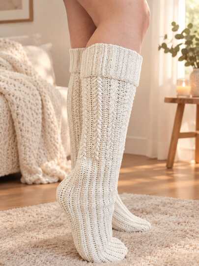 Crochet Socks with Cable Pattern – Adjustable for All Shoe Sizes