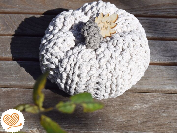AUTUMN LOVE + Crochet Pumpkin with Bobbiny Cord – Beginner-Friendly - Fall