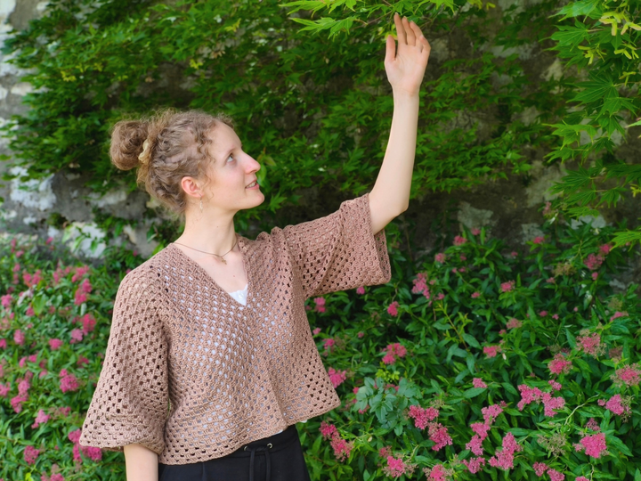Hexagon-Granny-Pulli häkeln – einfacher Pullover aus 2 Teilen