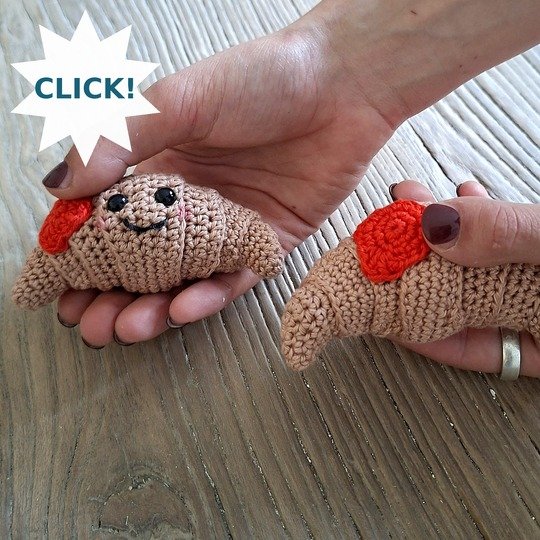 Croissant häkeln – Fidget-Spielzeug mit echtem Druckknopf (DE & EN)