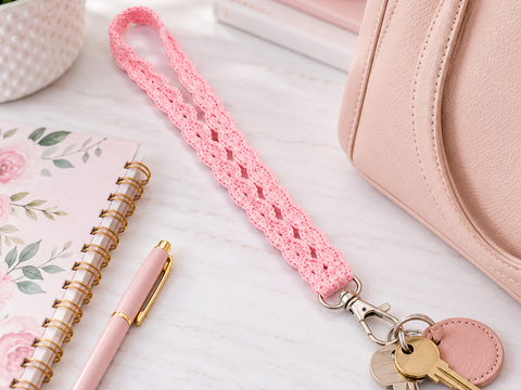 Crochet Lanyard Keychain Pattern PDF – Scalloped Strap