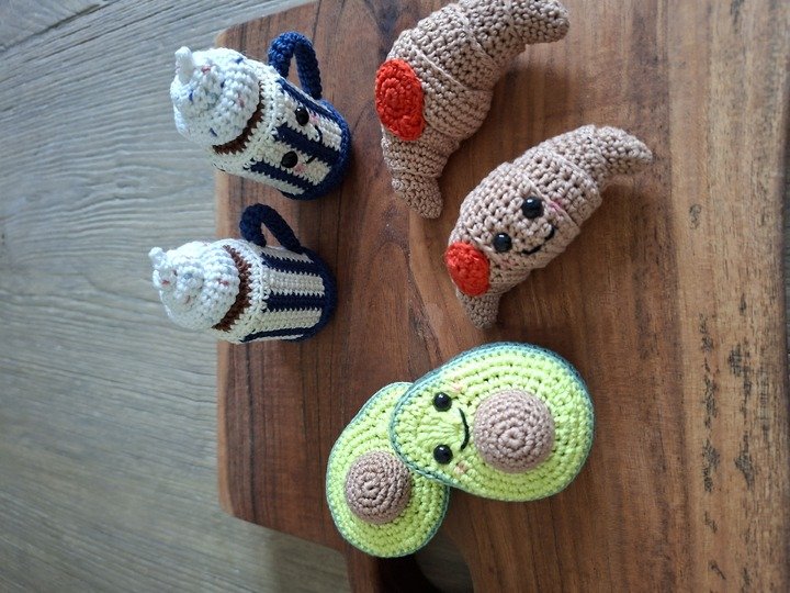 Frühstücks-Clicker-Set häkeln – drei Fidgets mit Druckknopf (DE & EN)