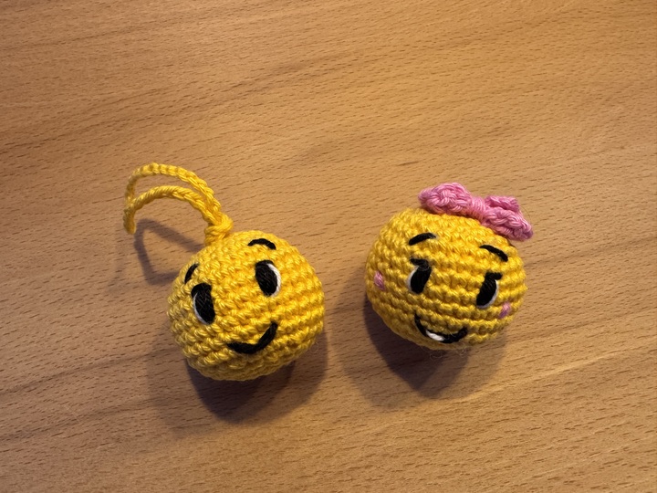 Häkelanleitung Smiley Charm / Smiley (mit und ohne Anhänger)