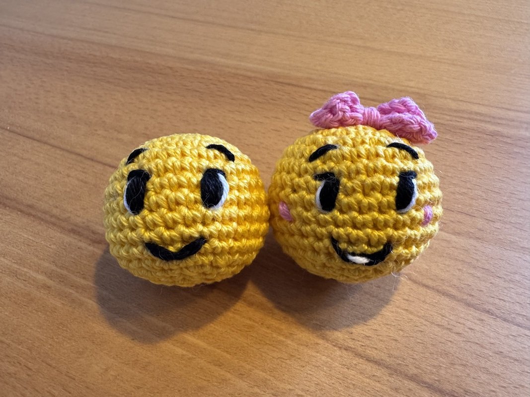 Häkelanleitung Smiley Charm / Smiley (mit und ohne Anhänger) - Bild 7