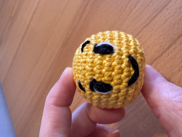 Häkelanleitung Smiley Charm / Smiley (mit und ohne Anhänger)