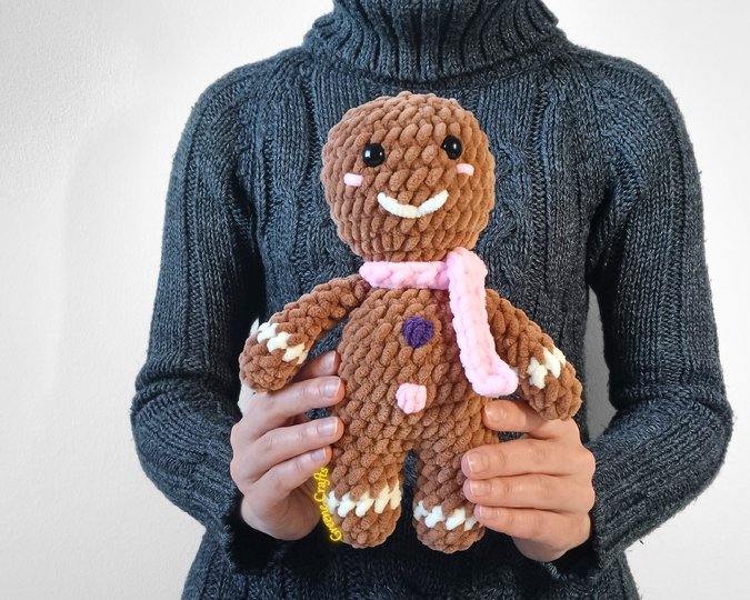 Crochet Pattern: Gingerbread Man Plush Toy - No Sew Christmas Project