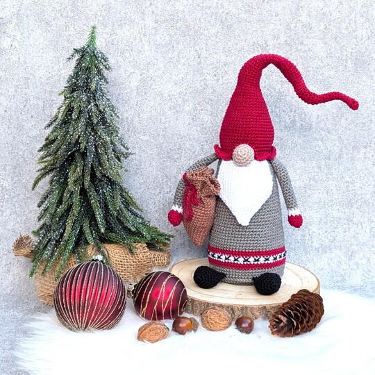 NORDISCHER WEIHNACHTS-WICHTEL – Häkelanleitung Gnom