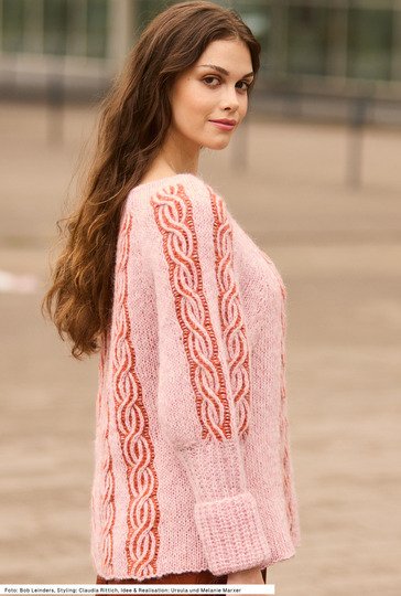 Pulli mit zweifarbigen Patentzöpfen