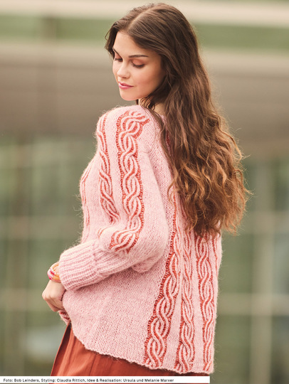 Pulli mit zweifarbigen Patentzöpfen