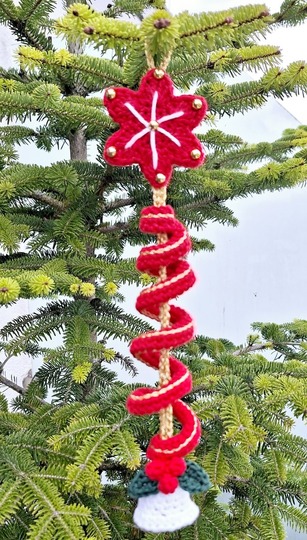 Häkelanleitung "Weihnachtsdeko Spirali-Stern"