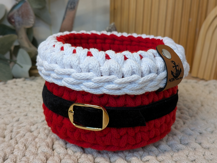 Häkelanleitung Weihnachtskorb / Nikolauskorb im Strickstich mit Gürtel