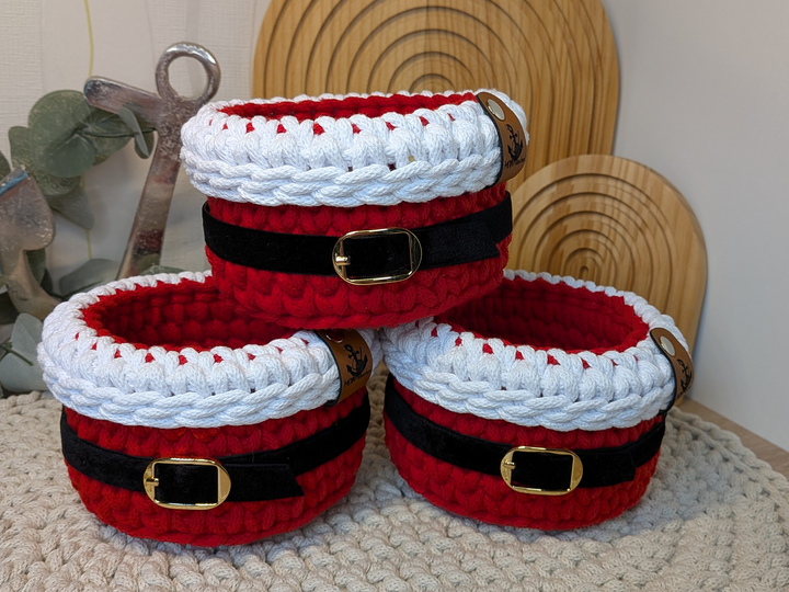 Häkelanleitung Weihnachtskorb / Nikolauskorb im Strickstich mit Gürtel