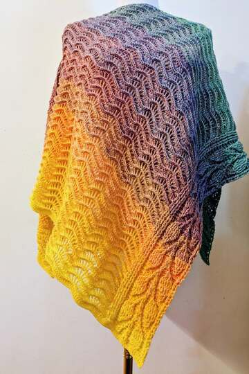 Crochet Pattern Triangular Scarf "Mida"