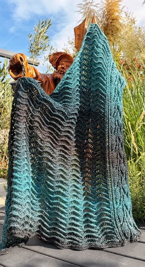 Crochet Pattern Triangular Scarf "Mida"