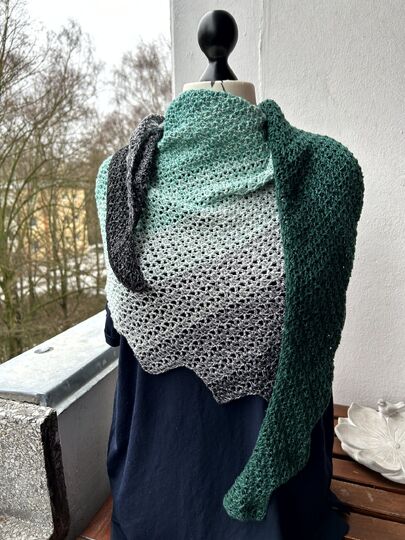 Diana Dragon - Häkelanleitung chilliger Drachenschwanz