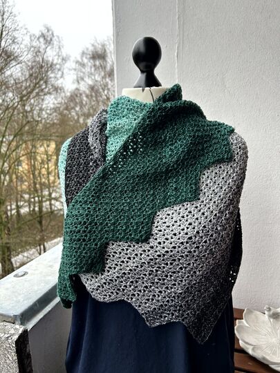 Diana Dragon - Häkelanleitung chilliger Drachenschwanz