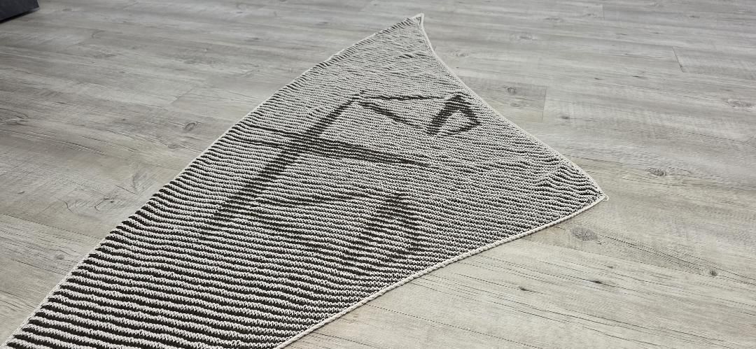 Libra, Shadow Knitting, Illusion Knitting, Motif Shawl - Image 5