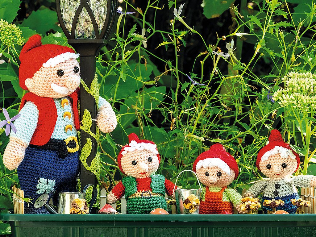 Niedliche Gartenzwerge, gehäkelt