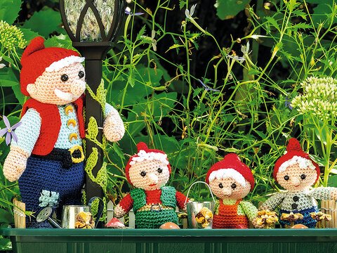 Niedliche Gartenzwerge, gehäkelt