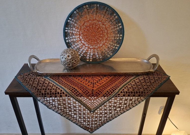 Häkelanleitung Mitteldecke "Sienna"