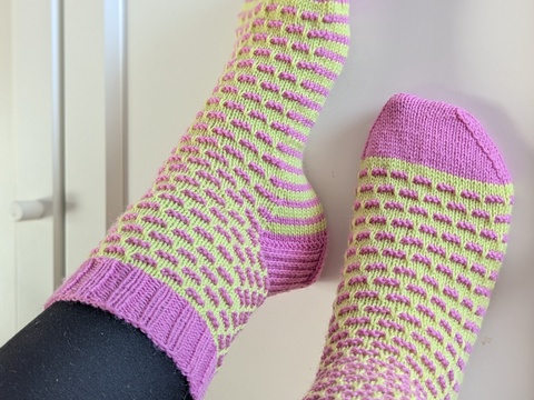 Strickanleitung Peggy Socks