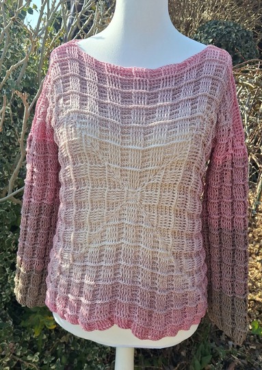 Crochet Pattern: Wendewunder Blanket & Pillow (+ Bonus Sweater)