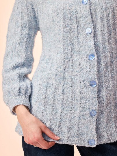 JACKE JACQUELINE … MIT RUNDPASSE GESTRICKT