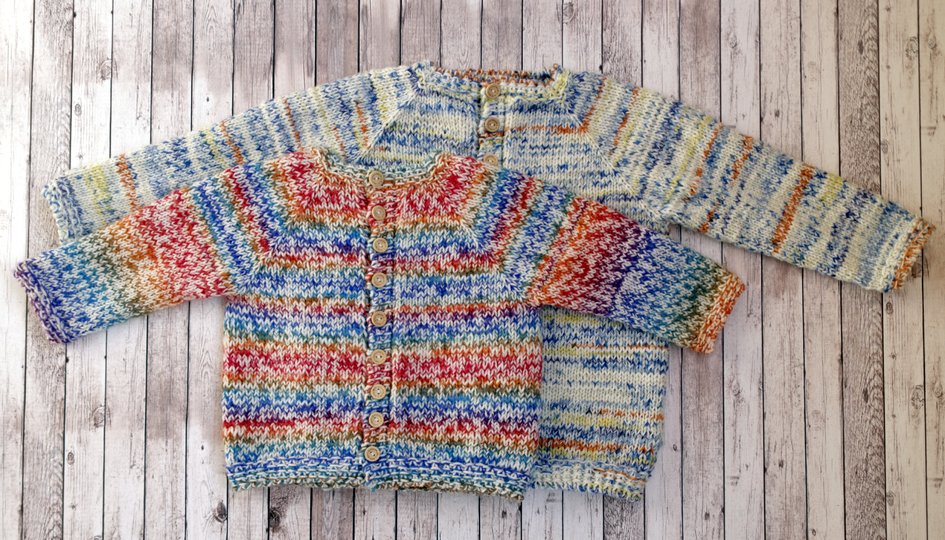 Strickanleitung Kinder Cardigan mit Raglan – Four Twenty Six