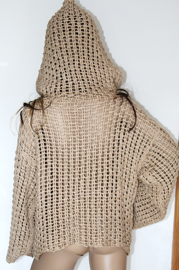 Smilla’s Crossover Crochet Hoodie No. 032