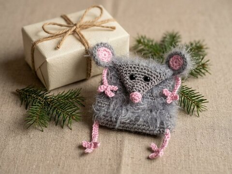 Crochet Pattern Fluffy Mouse Pouch