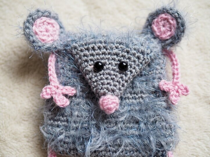 Crochet Pattern Fluffy Mouse Pouch