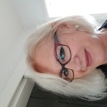 silvia-suthaus Avatar