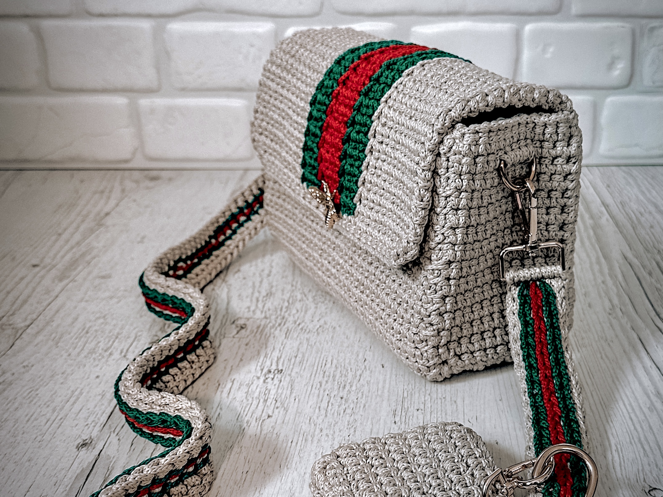 Ravelry: Bag with chunky yarn pattern by Anna Kuznietsova