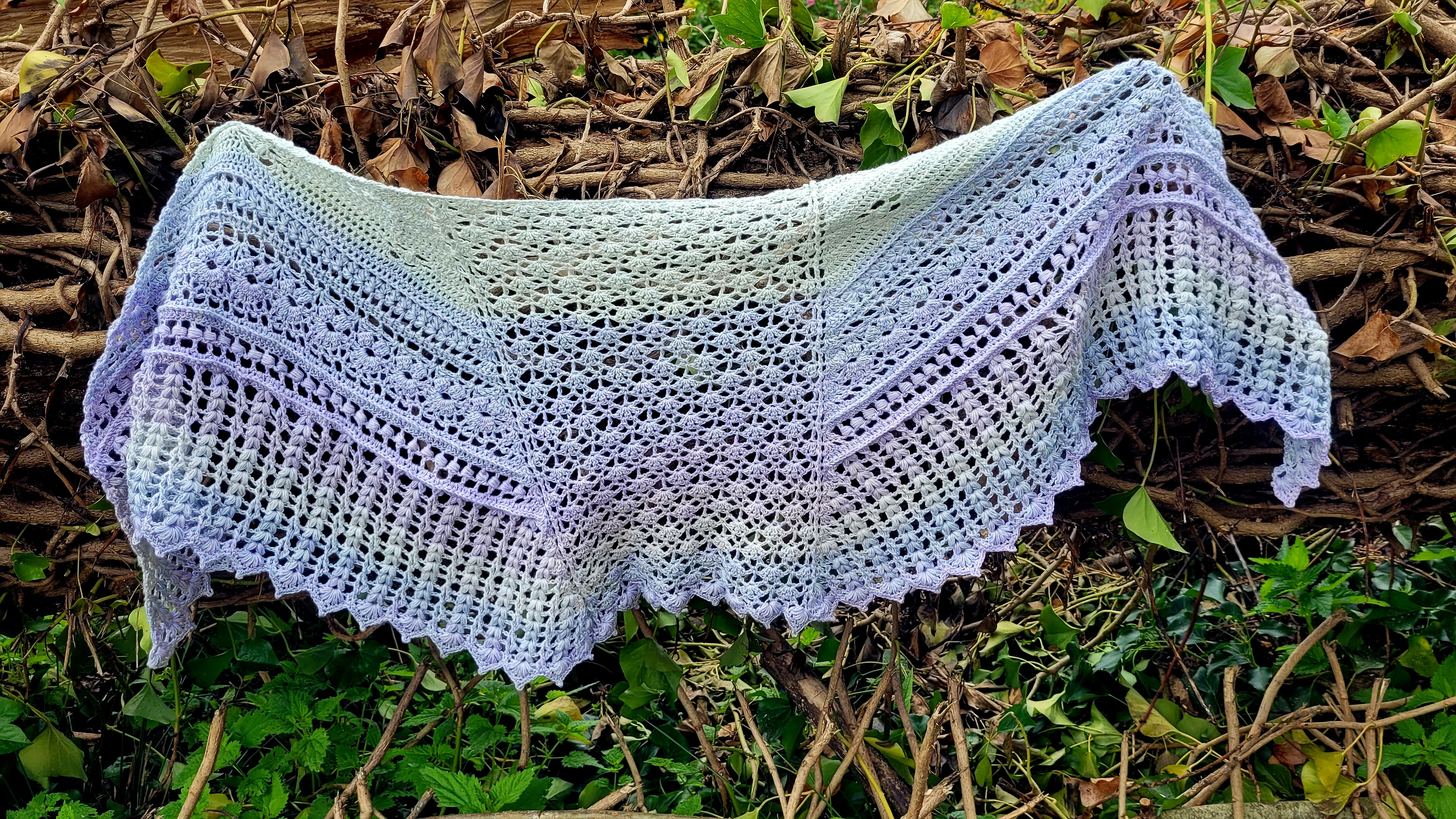 Crochet Shawl Free Pattern, Summer Nights Shawl - Crochet Dreamz