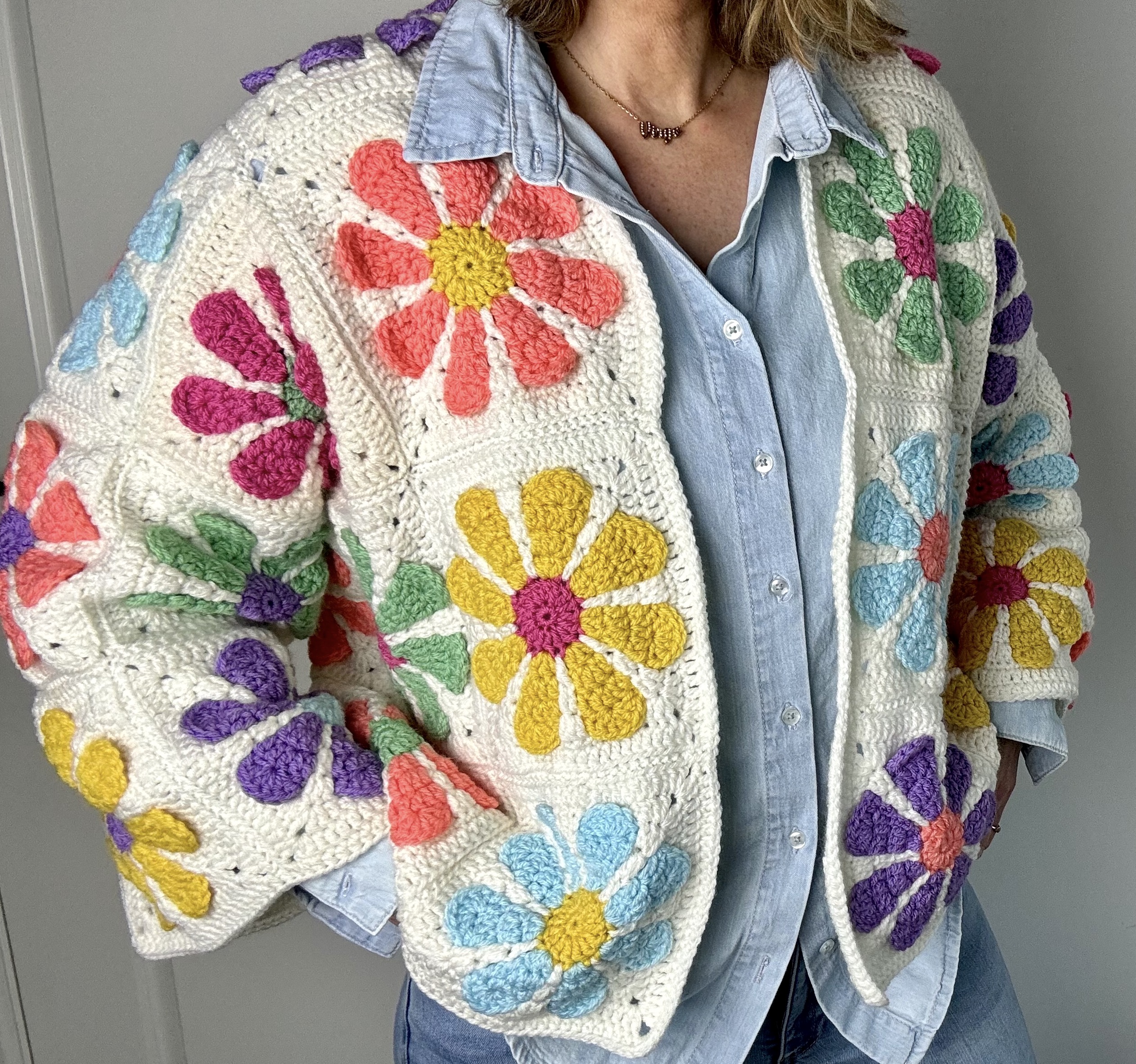Crochet retro granny square cardigan Daisy granny square