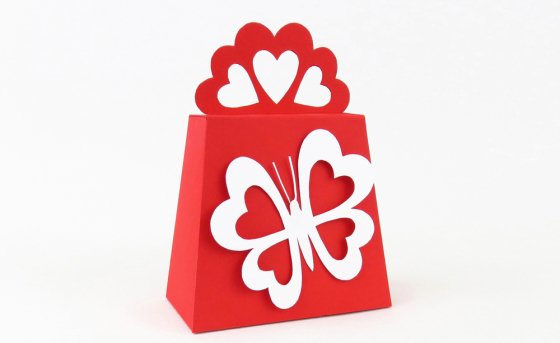 Kleine Geschenktasche für Valentinstag – Bastelanleitung und Vorlagen