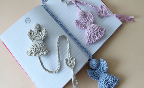 Bookmark / Keychain "Angel with Heart" - Crochet Pattern